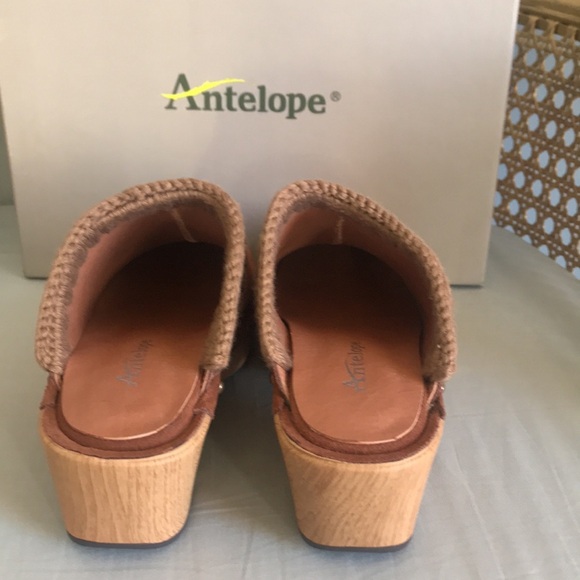 NWT Antelope Hedy brown suede leather slip on clogs Size 38/7 boho gypsy hippie - Picture 3 of 13